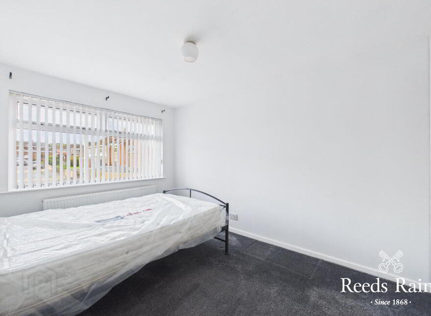12 Castleburn Drive, Carrickfergus, BT38 7NX
