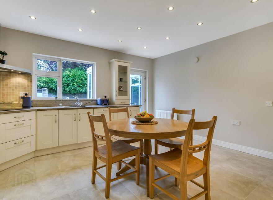 15 Newtown Close, Abbey View, Trim, C15N291