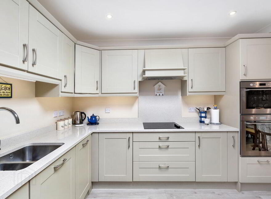 12 Burnaby Manor, Greystones, A63DC80