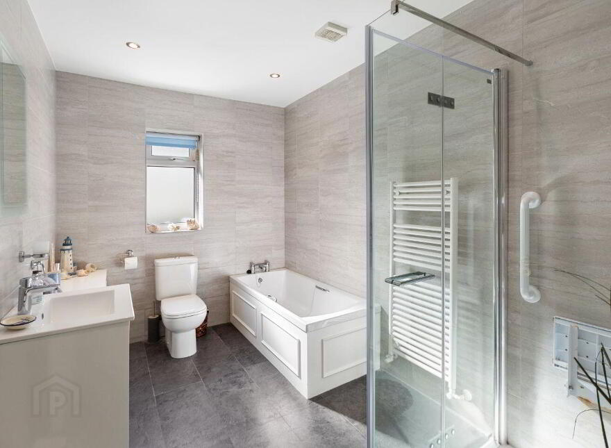12 Burnaby Manor, Greystones, A63DC80