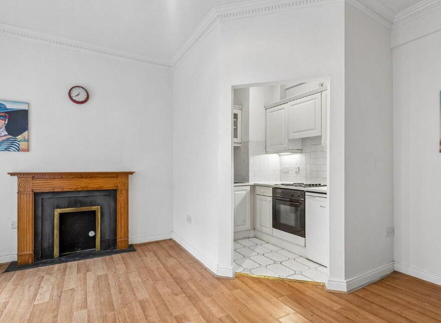 6 Wicklow Court, South Great Georges Street, Dublin 2, D02HW10