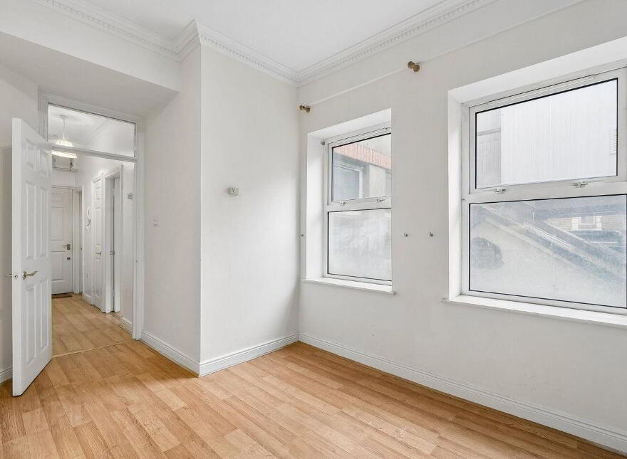 6 Wicklow Court, South Great Georges Street, Dublin 2, D02HW10