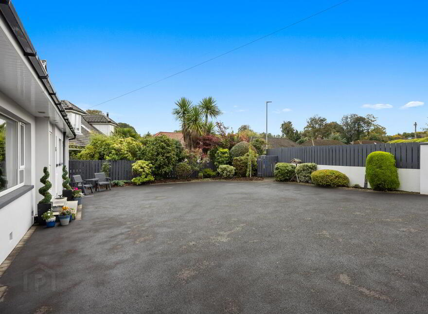 16 Strathearn Park, Belfast, BT4 2GN