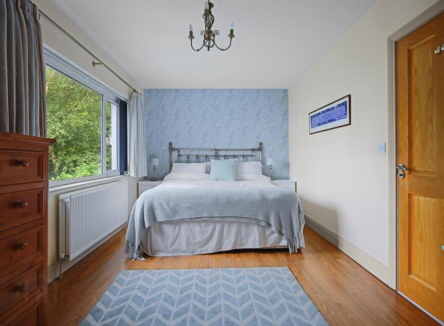 16 Strathearn Park, Belfast, BT4 2GN