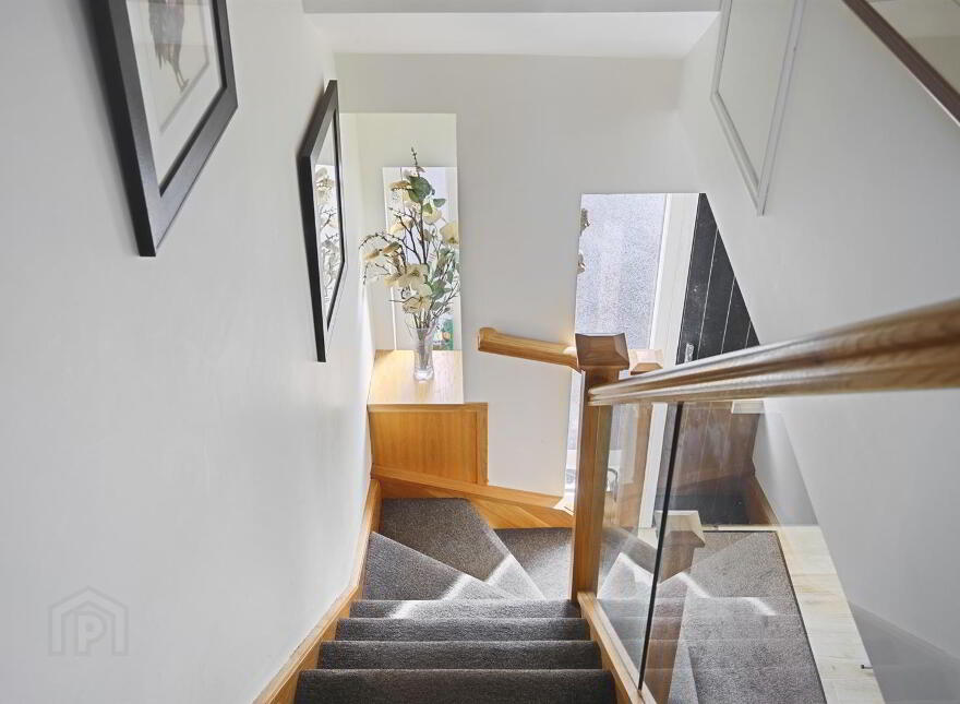 16 Strathearn Park, Belfast, BT4 2GN