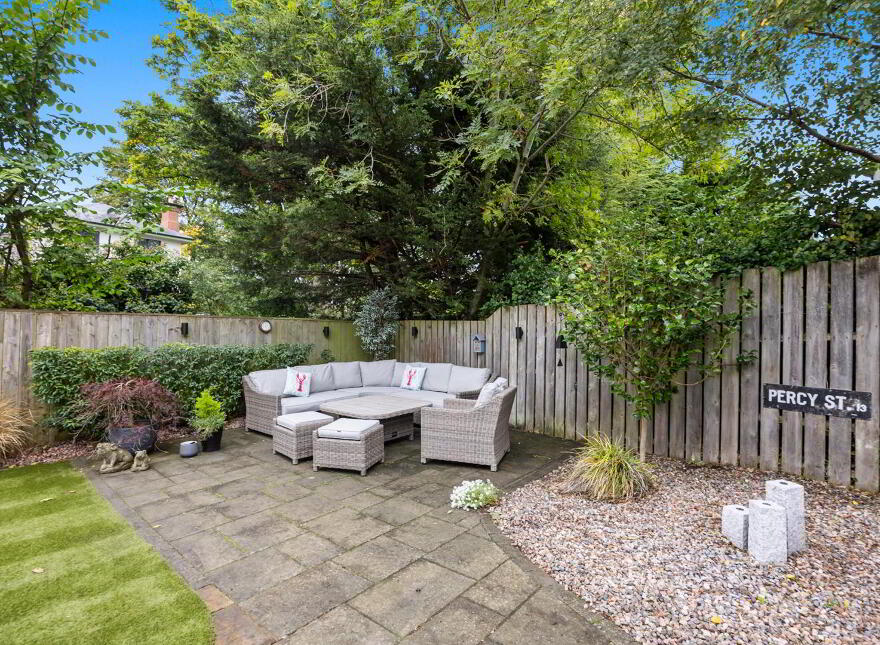 16 Strathearn Park, Belfast, BT4 2GN