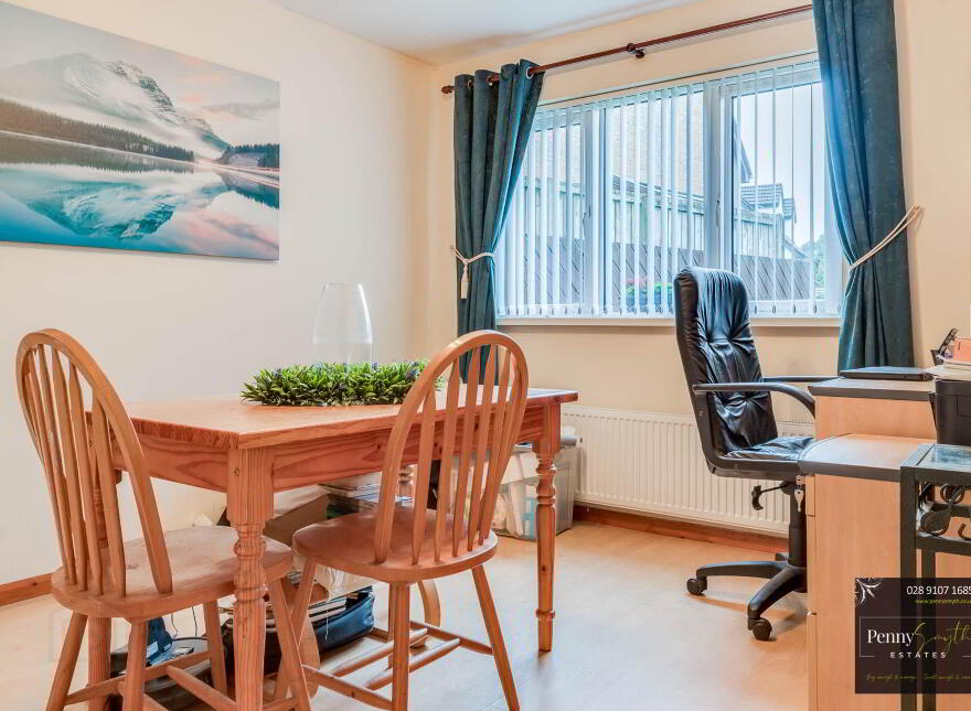 24 Cranley Grove, Bangor, BT19 7EY