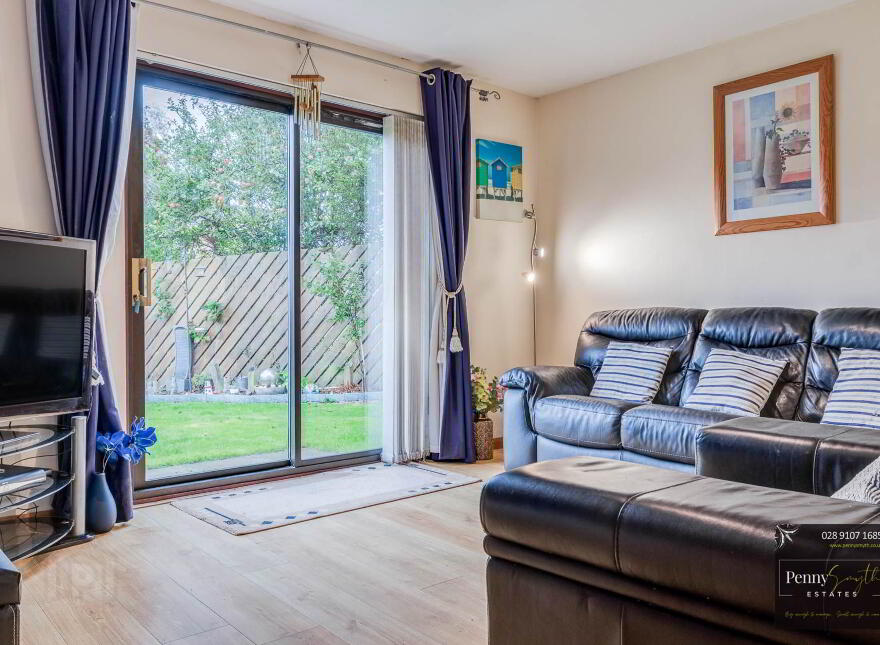 24 Cranley Grove, Bangor, BT19 7EY