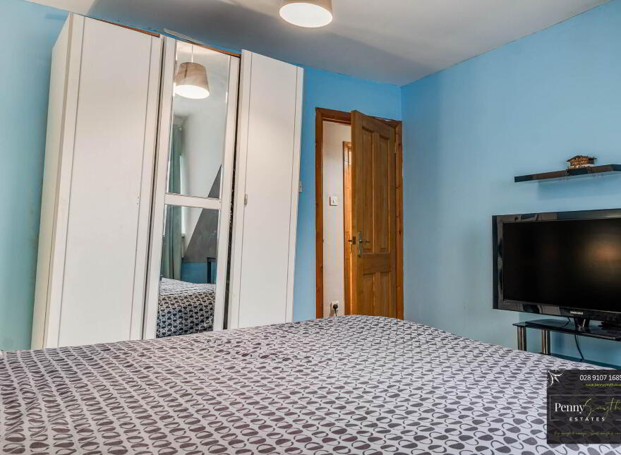 24 Cranley Grove, Bangor, BT19 7EY