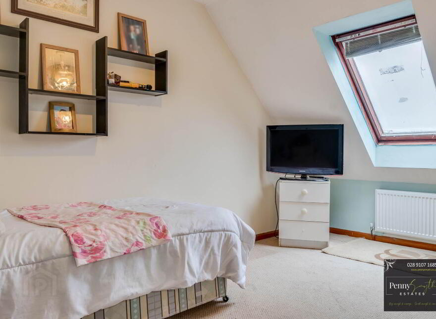 24 Cranley Grove, Bangor, BT19 7EY