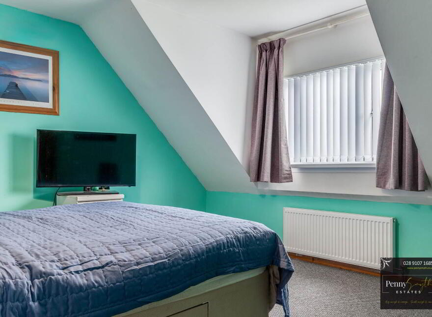 24 Cranley Grove, Bangor, BT19 7EY