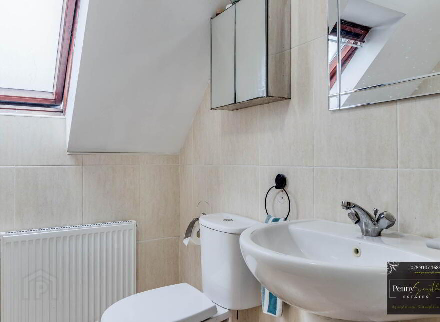 24 Cranley Grove, Bangor, BT19 7EY
