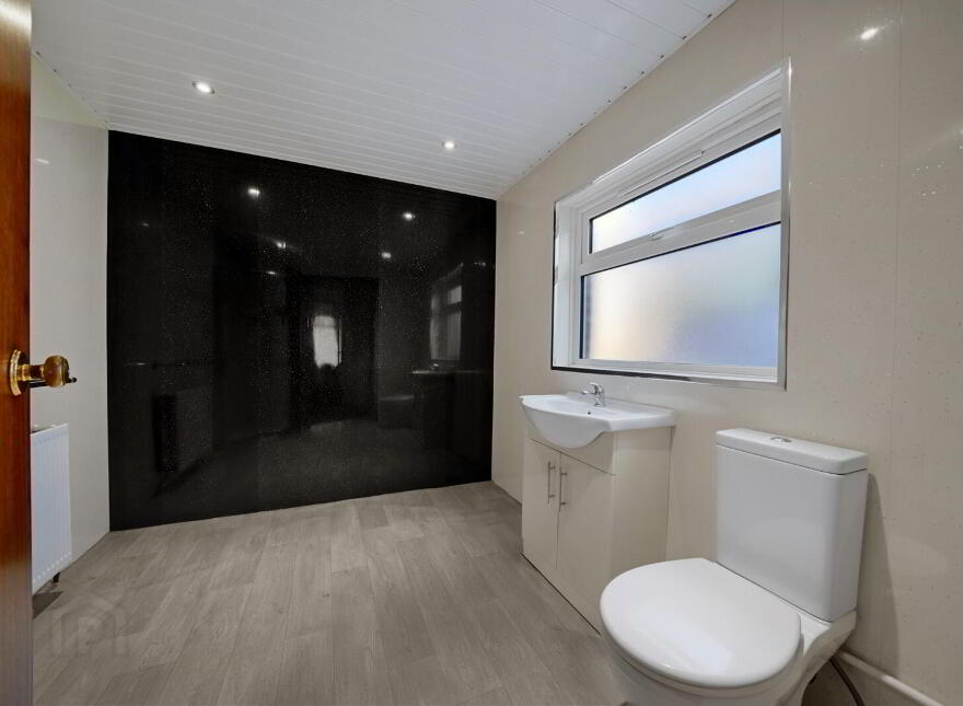 9 Charleville Avenue, Belfast, BT9 7HG