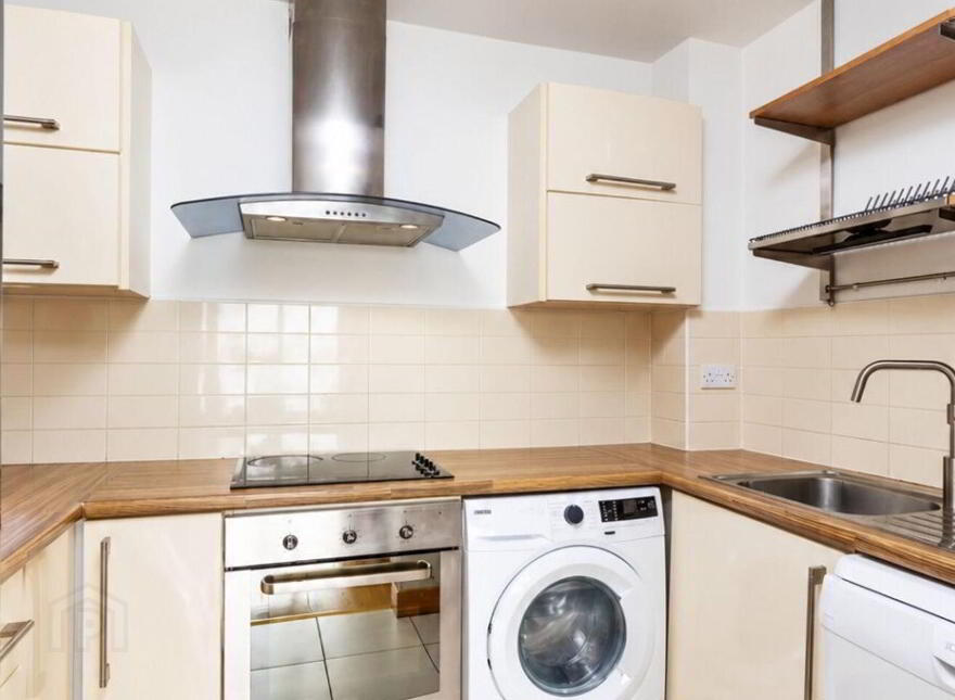 41 Fairview Close, Drumcondra, Drumcondra, D03VV87
