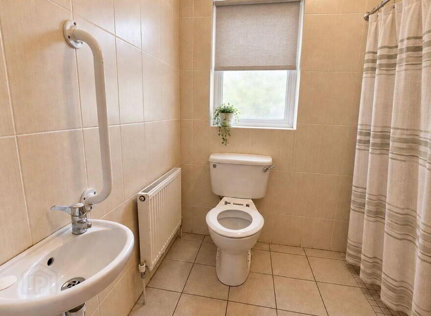 23 Saint Patrick's Crescent, Moate, N37TF85