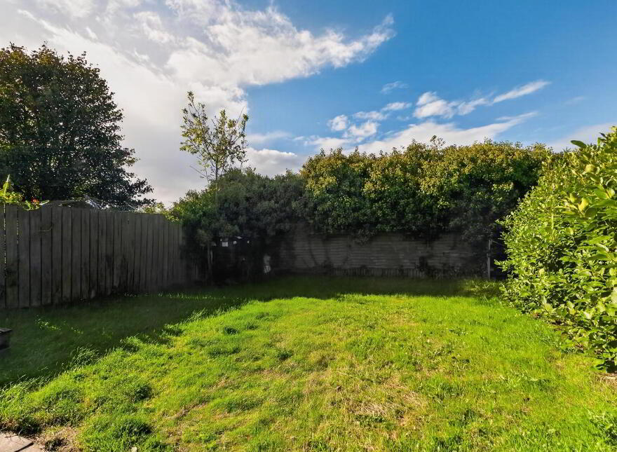 20 Rathgill Place, Bangor, BT19 7TN