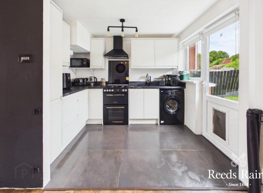 26 Manor Park, Bangor, BT20 3LY