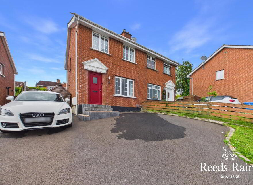 26 Manor Park, Bangor, BT20 3LY