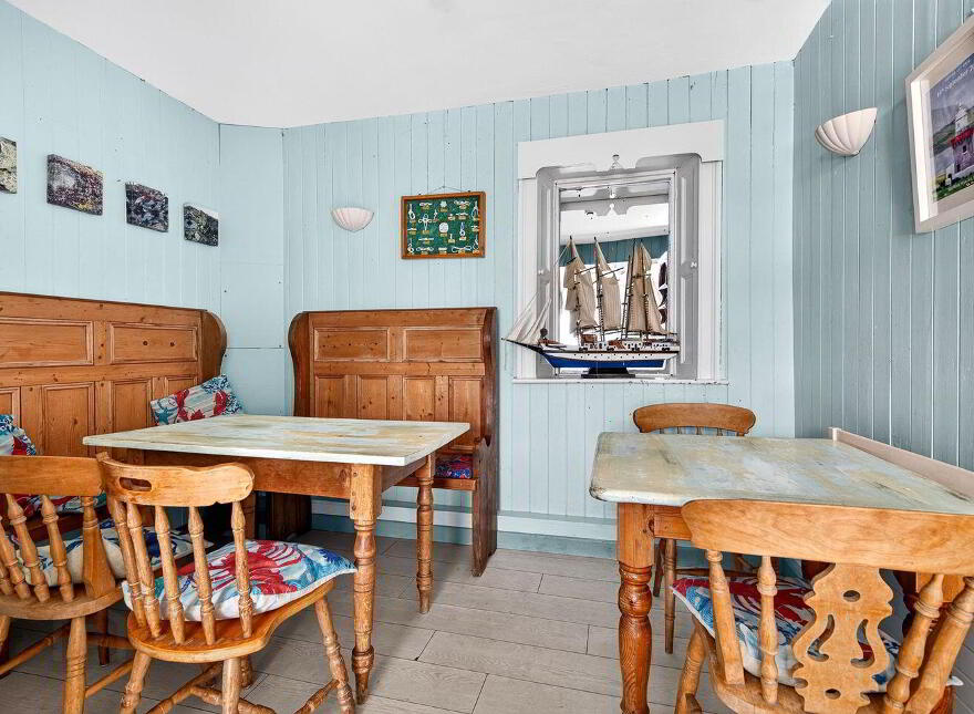 Former Eithnas By The Sea, Mullaghmore, F91FF24