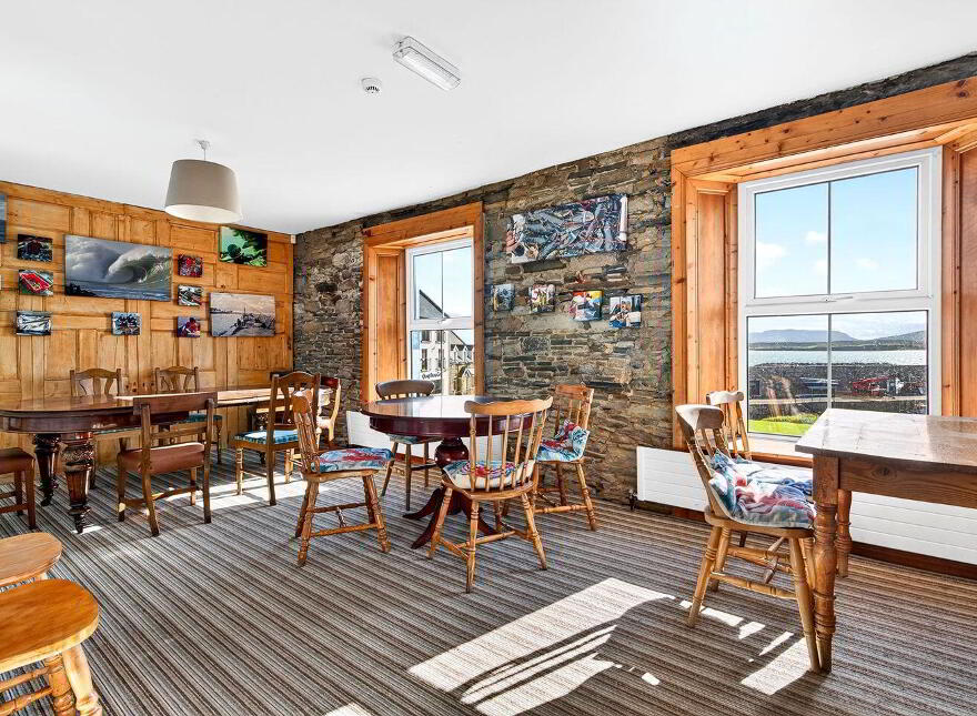 Former Eithnas By The Sea, Mullaghmore, F91FF24
