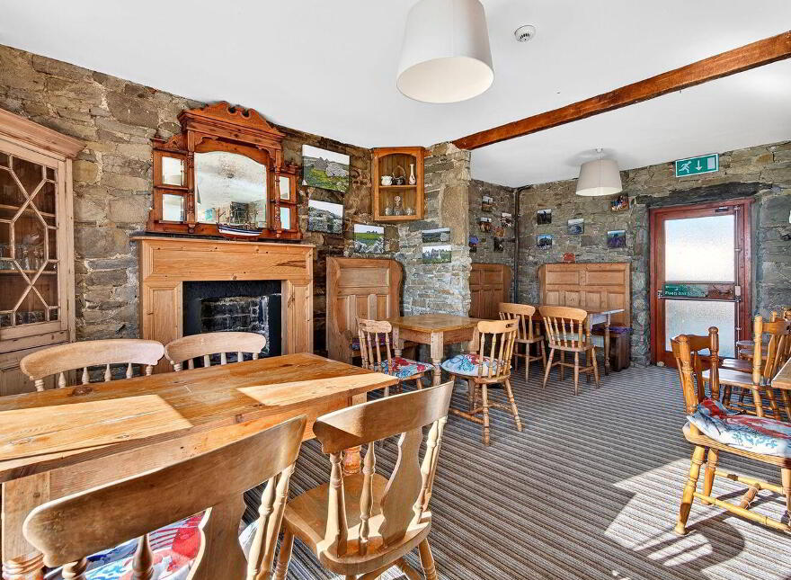 Former Eithnas By The Sea, Mullaghmore, F91FF24