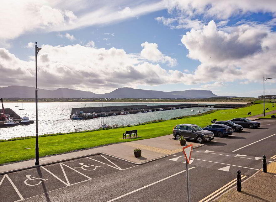 Former Eithnas By The Sea, Mullaghmore, F91FF24