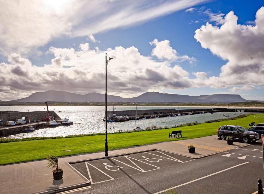 Former Eithnas By The Sea, Mullaghmore, F91FF24