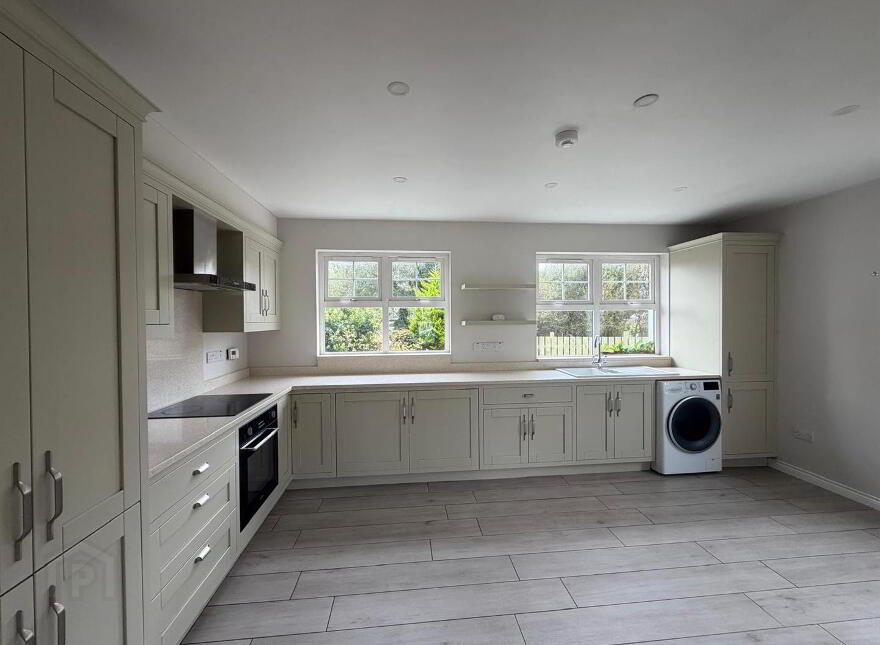 48 Lisneal, Waterside, L'Derry, BT47 6FD