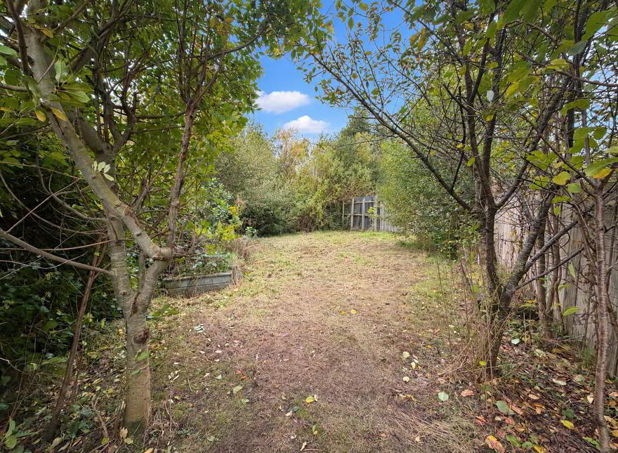 48 Lisneal, Waterside, L'Derry, BT47 6FD