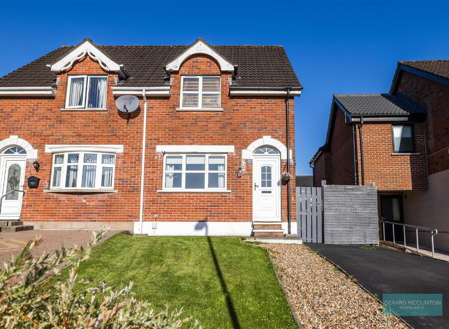 22 Lyndhurst View Avenue, Belfast, BT13 3XB photo