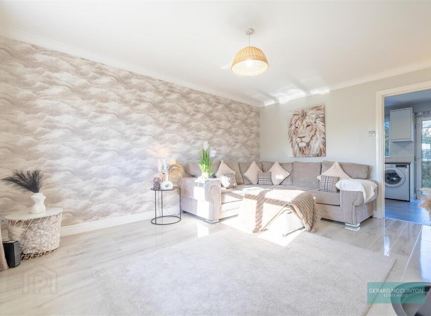 22 Lyndhurst View Avenue, Belfast, BT13 3XB
