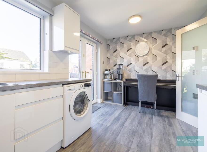 22 Lyndhurst View Avenue, Belfast, BT13 3XB