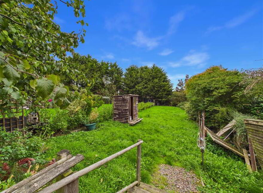 99 Bearnagh Drive, Belfast, BT11 8HT