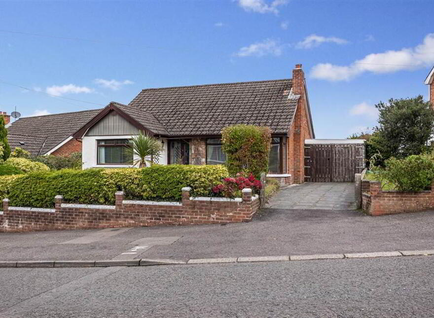 4 Glencregagh Drive, Off Upper Knockbreda Road, Belfast, BT6 0NL
