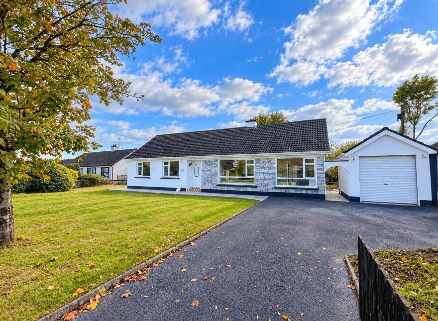 Spanbrook House, 7 Oakmill Drive, Derrymullan, Ballinasloe, H53E7D3