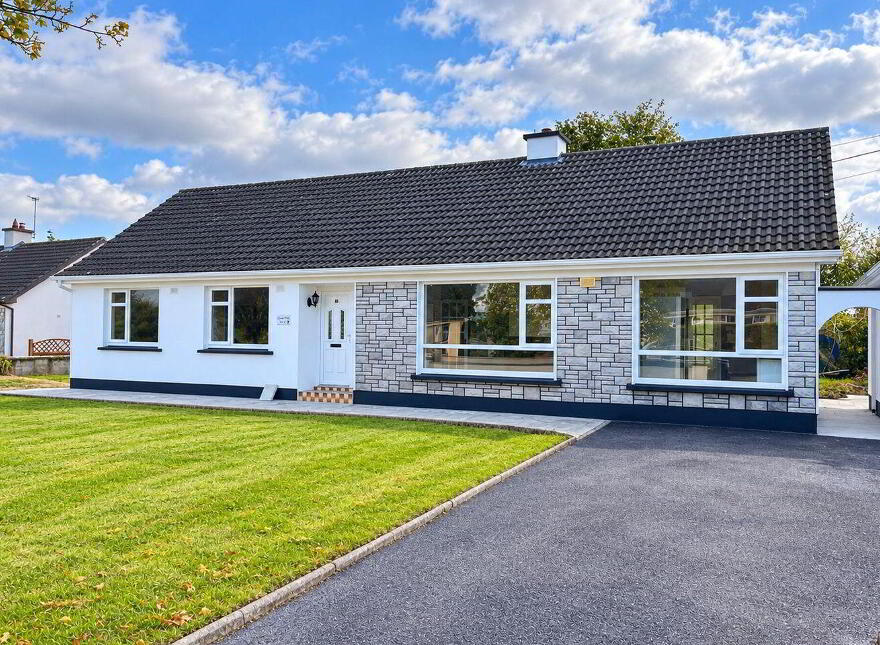 Spanbrook House, 7 Oakmill Drive, Derrymullan, Ballinasloe, H53E7D3