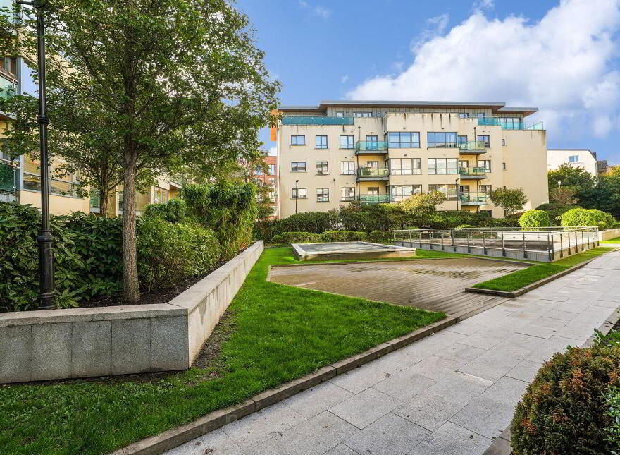 18 Fortunes Lawn, Citywest