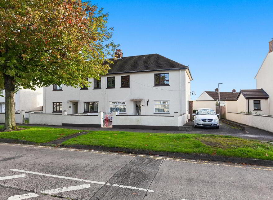 42 Rathcoole Drive, Newtownabbey, BT37 9AE