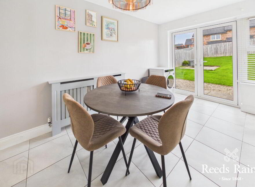 7 River Hill Crescent, Newtownards, BT23 7FQ