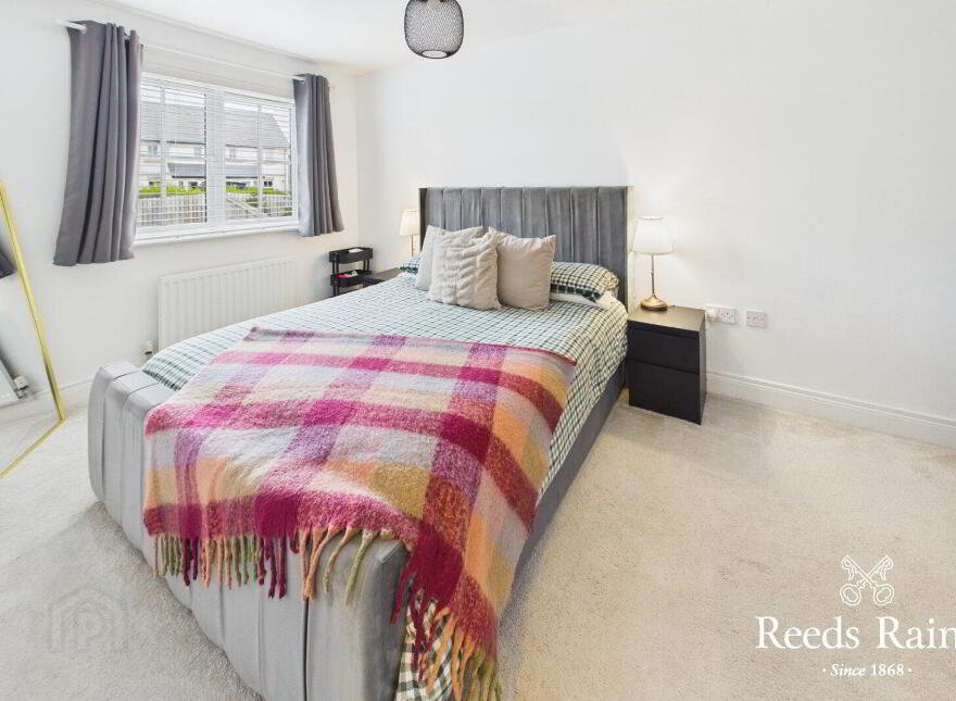7 River Hill Crescent, Newtownards, BT23 7FQ