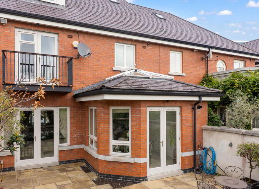 6 Ailesbury Wood, Ailesbury Road, Ballsbridge, Ballsbridge, D04V2Y6