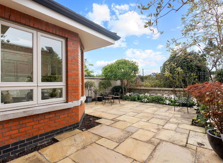 6 Ailesbury Wood, Ailesbury Road, Ballsbridge, Ballsbridge, D04V2Y6