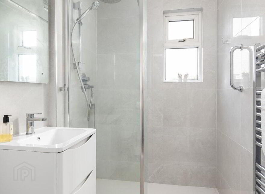 Thorndale, 11 King Edward Park, Bray, A98HP80