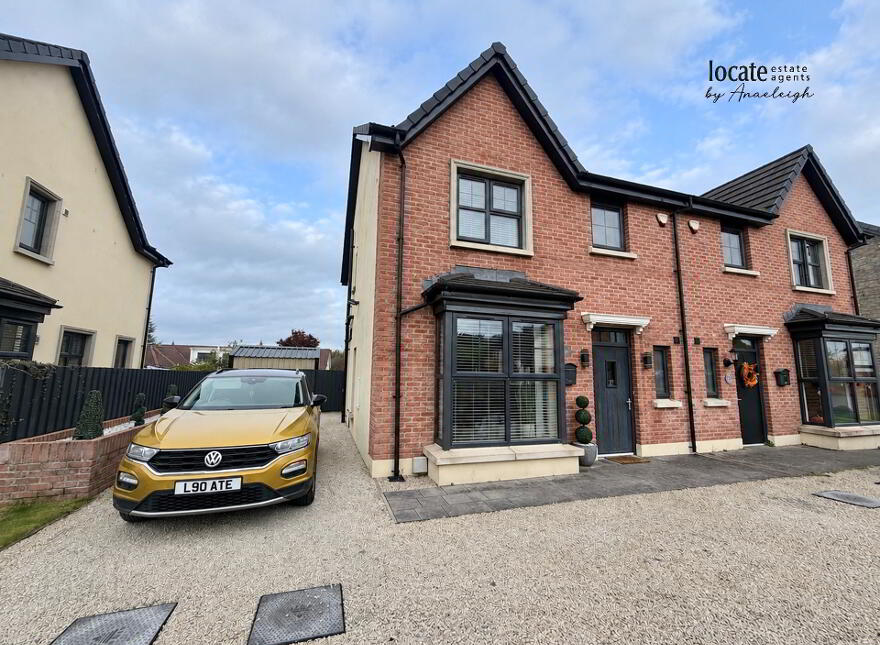 17 Cornmill Park, Campsie, Waterside, Derry, BT47 3FP