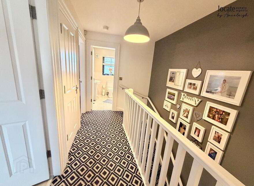17 Cornmill Park, Campsie, Waterside, Derry, BT47 3FP