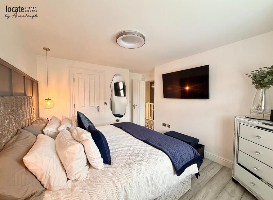 17 Cornmill Park, Campsie, Waterside, Derry, BT47 3FP