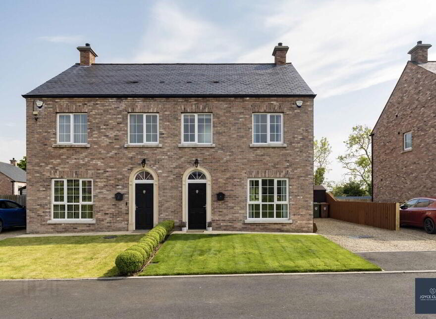 17 Lisnisky Crescent, Portadown, BT63 5FW