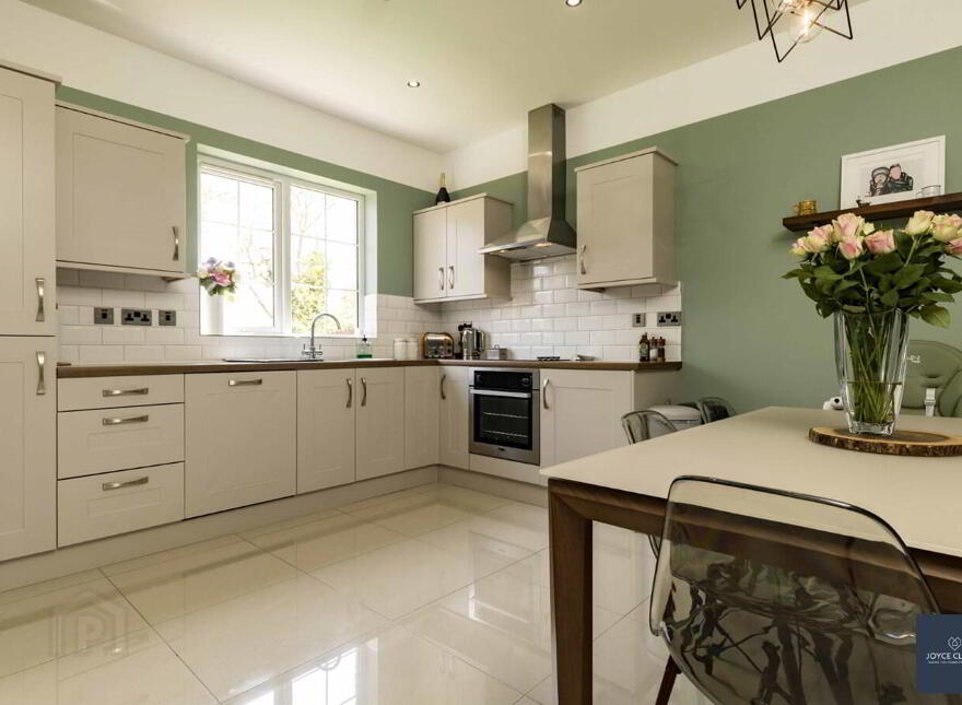 17 Lisnisky Crescent, Portadown, BT63 5FW