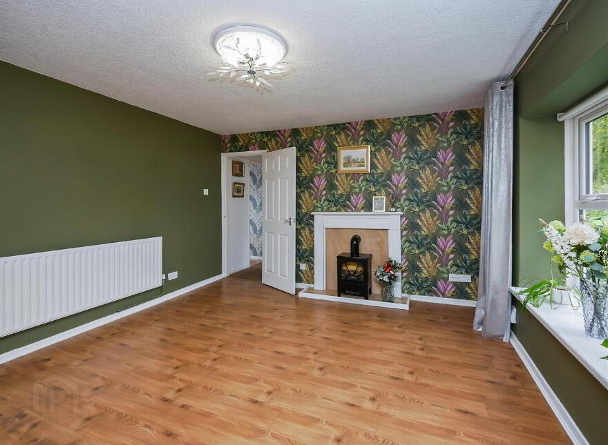 Flat 1B, Kilwarlin Walk, Fronting Belvoir Drive, Belfast, BT8 7EQ
