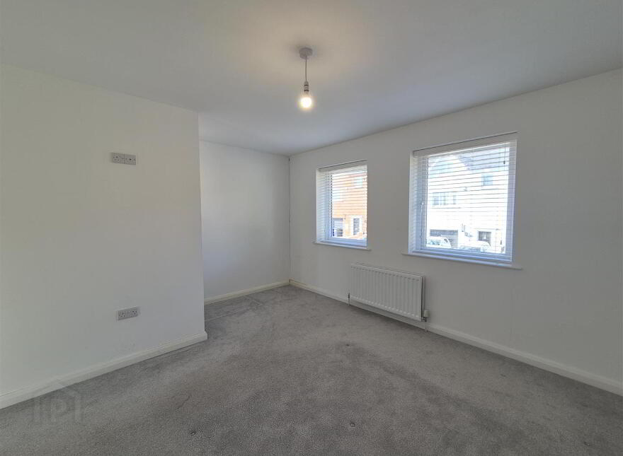 11 Glenwood, Comber, BT23 5FD